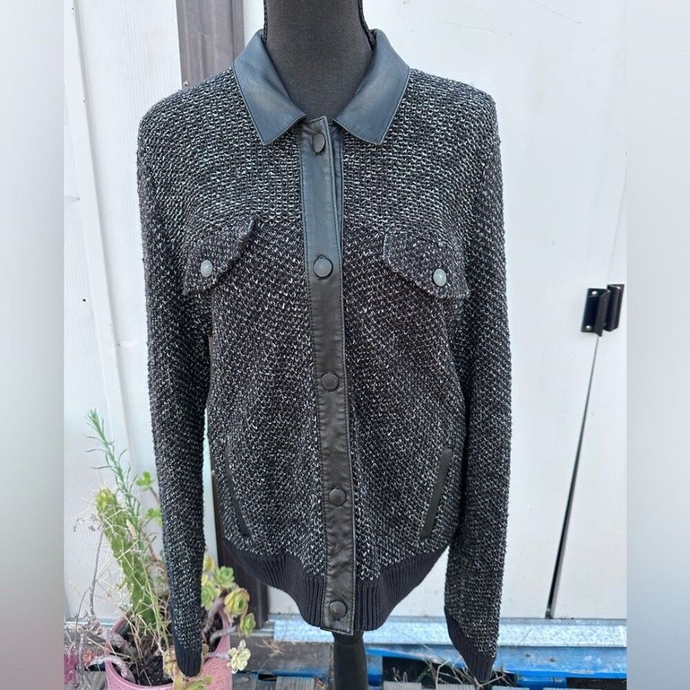 rag & bone WOMEBS large a as Black and Gray Bomber Jacket